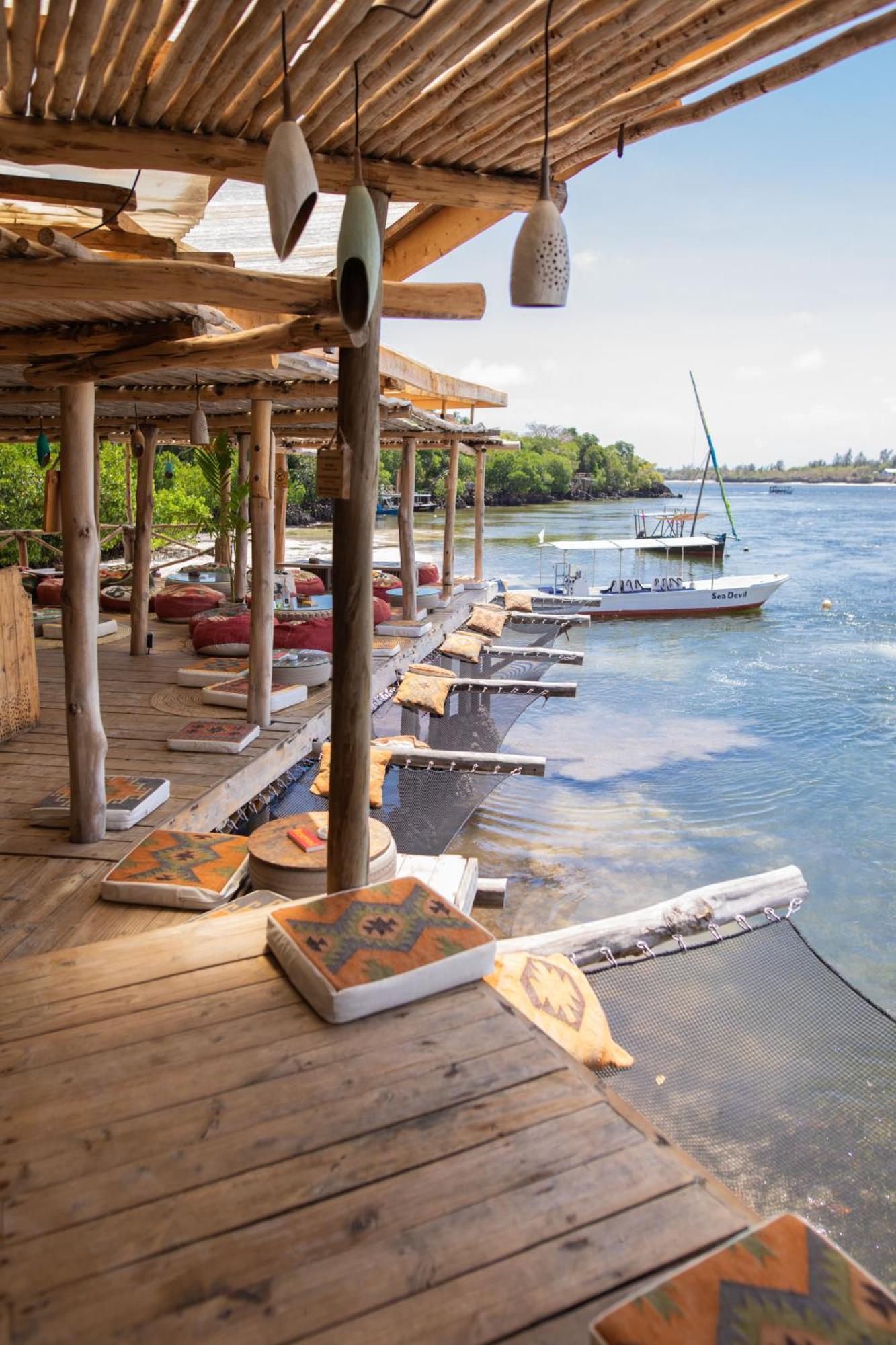 Temple Point Resort Ватаму Екстер'єр фото